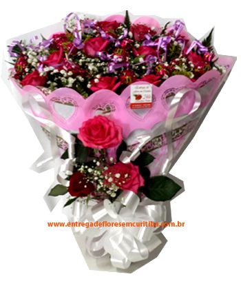 Buquê com Rosas Pink e Sonho de Valsa